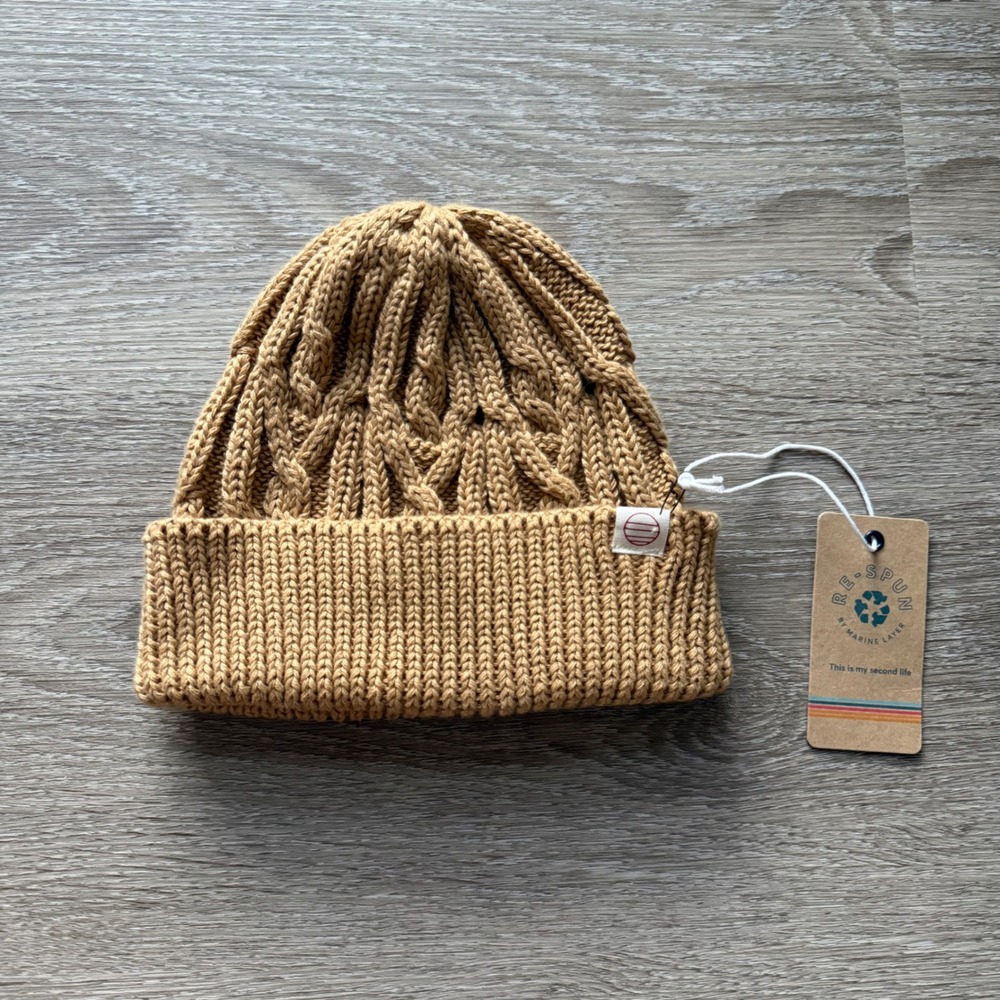Marine Layer Re-Spun Calgary Cable Knit Beanie Oatmeal Marl One Size New